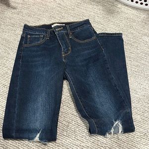 Levi’s 721 high rise skinny